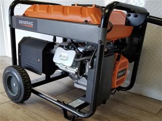 Generac RS5500 389cc Portable Generator 5500-Watts 6875-Starting Watts